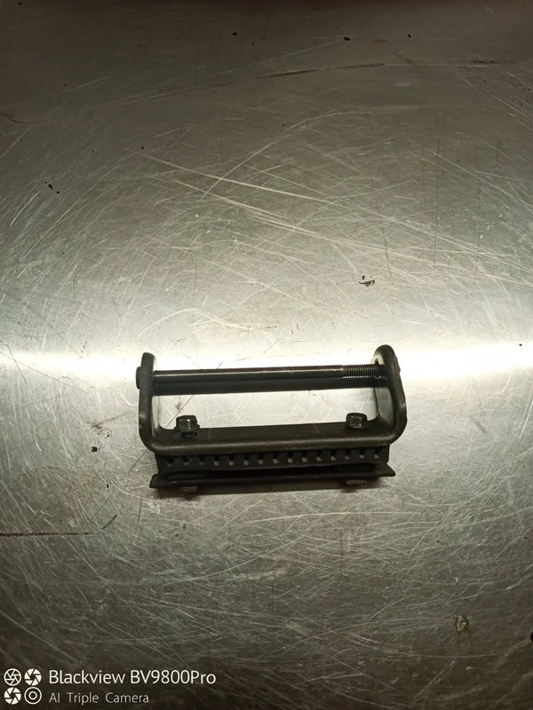 Support de réservoir YAMAHA FZS FAZER 600 de 2003