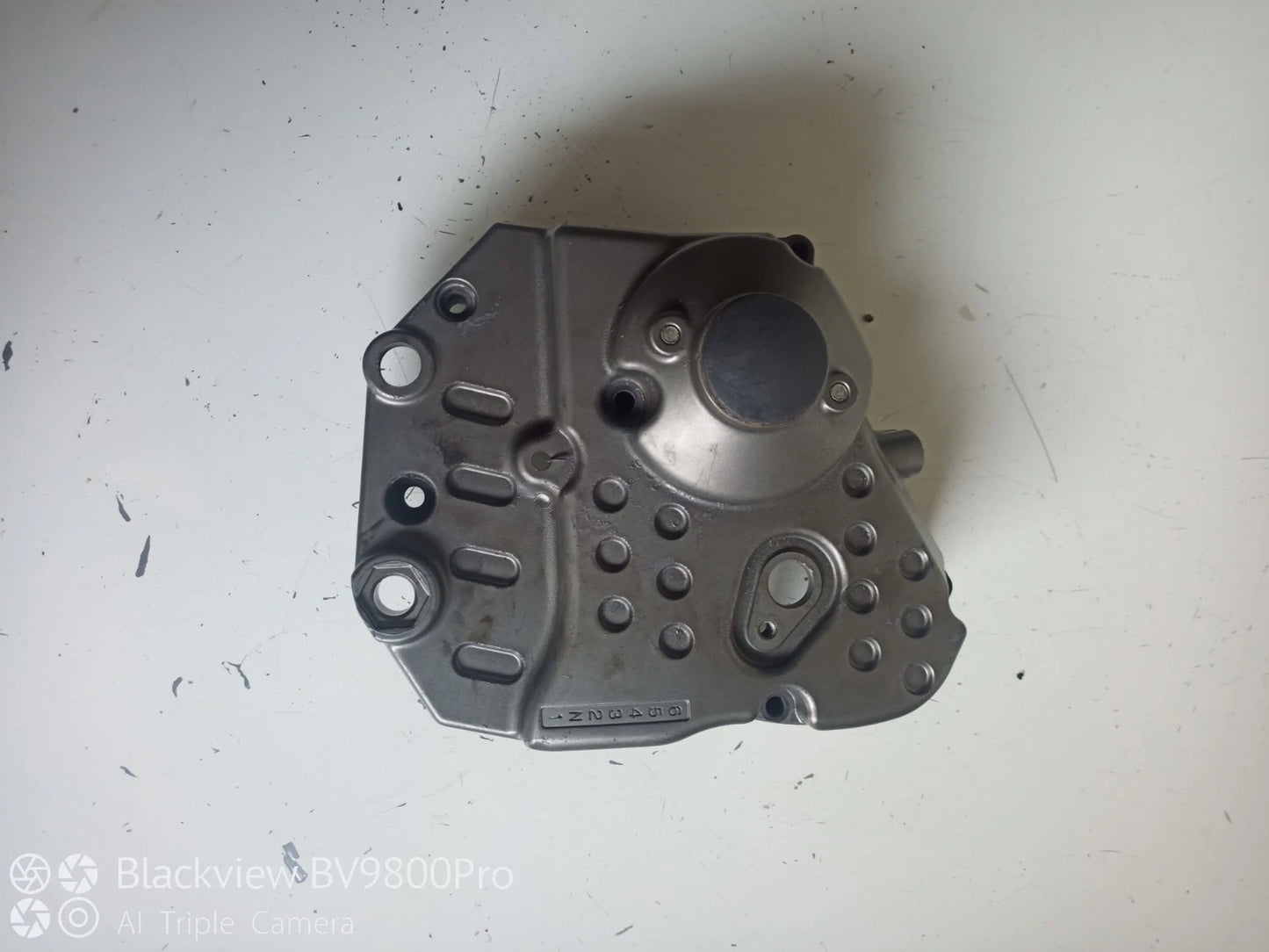 Cache pignon SUZUKI BANDIT 600 de 2001