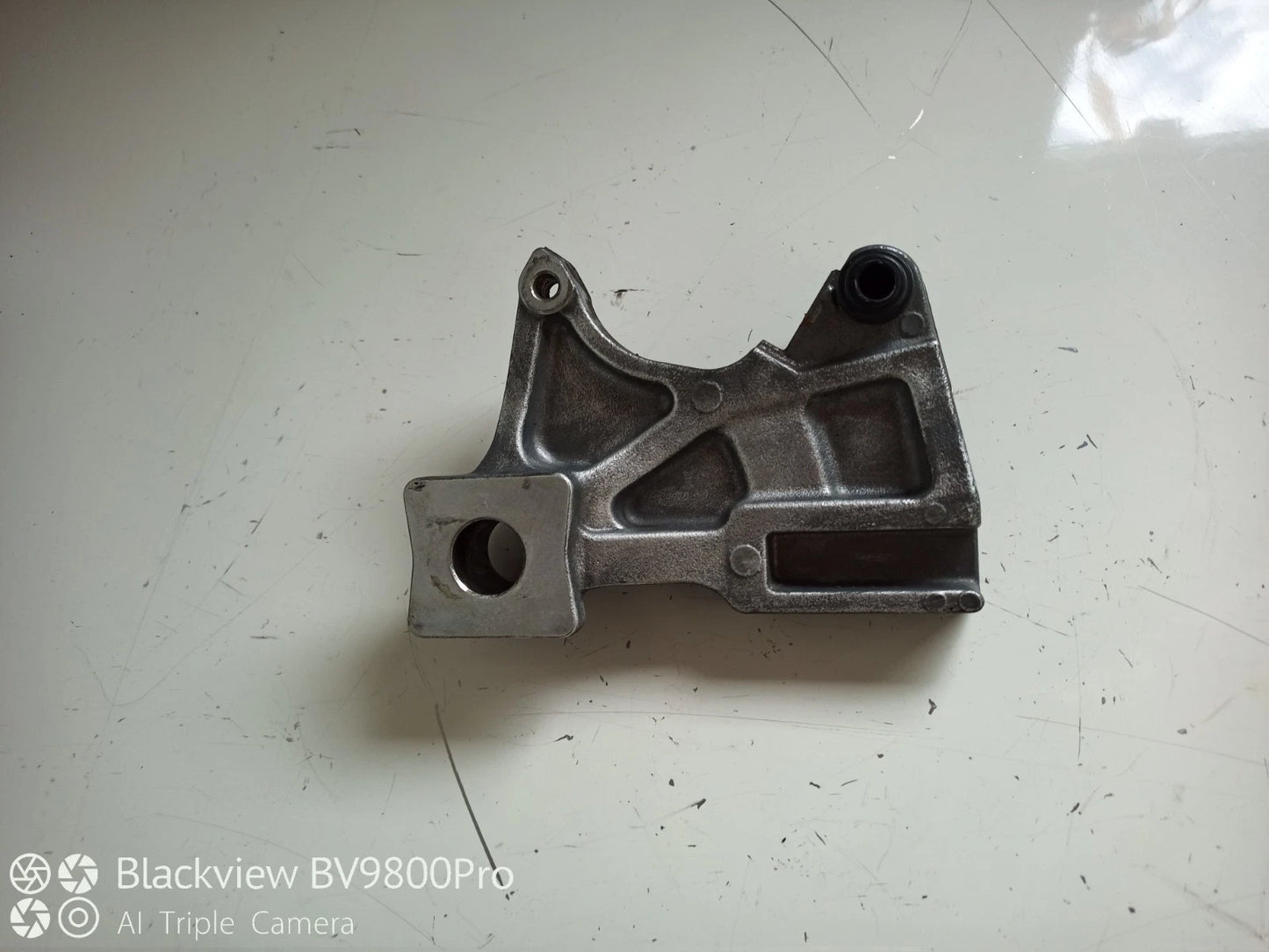 Support étrier de frein arrière SUZUKI SV650N de 2007