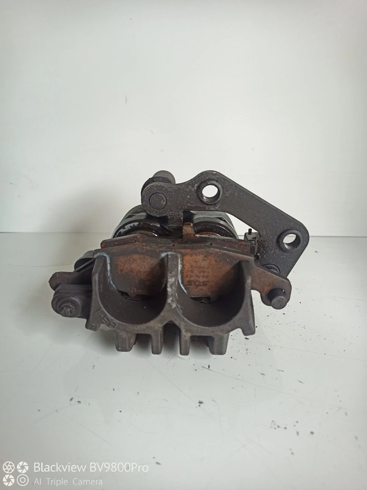 Etrier de frein avant droit KAWASAKI Z750 de 2004