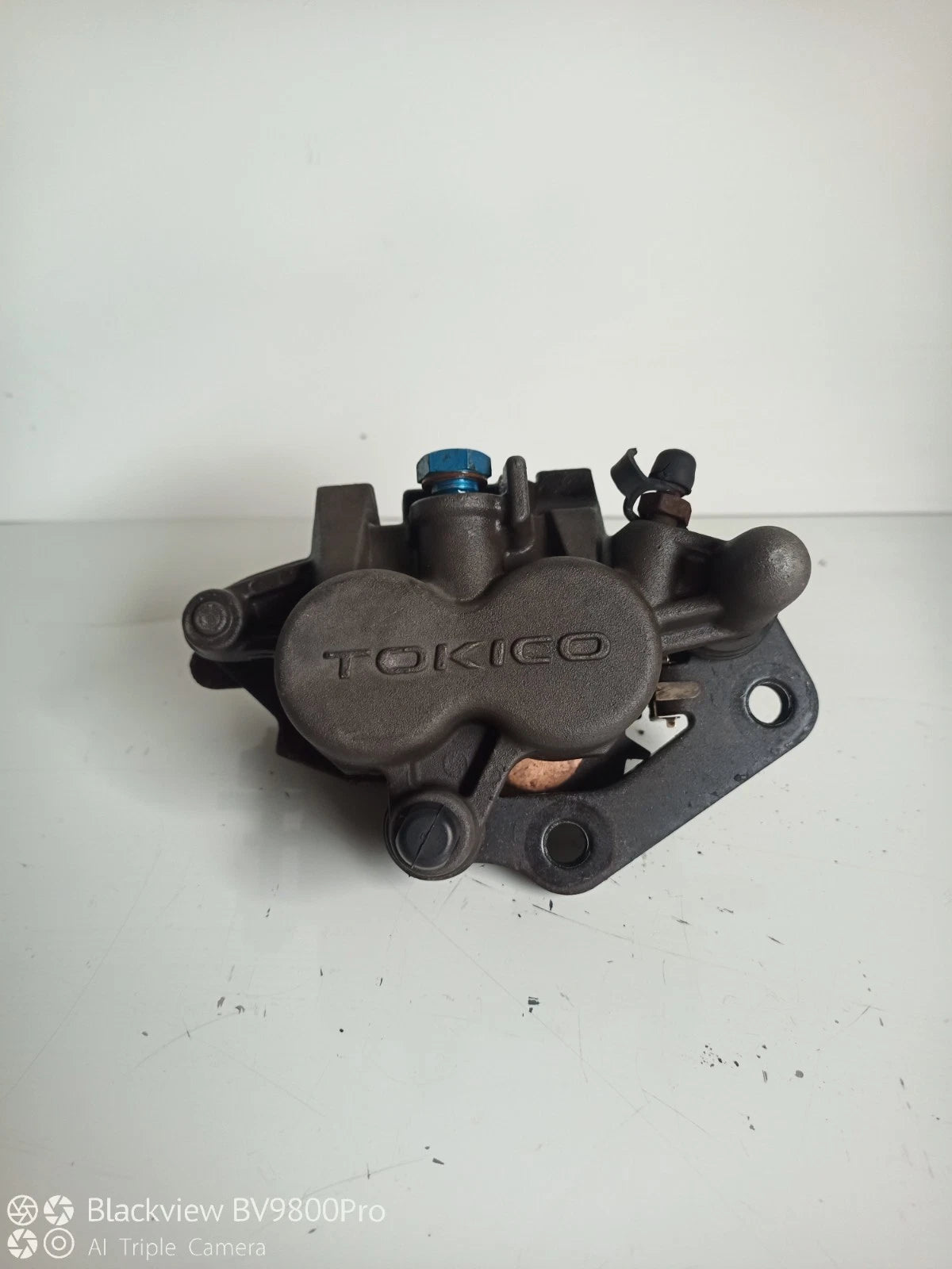Etrier de frein avant droit KAWASAKI Z750 de 2004