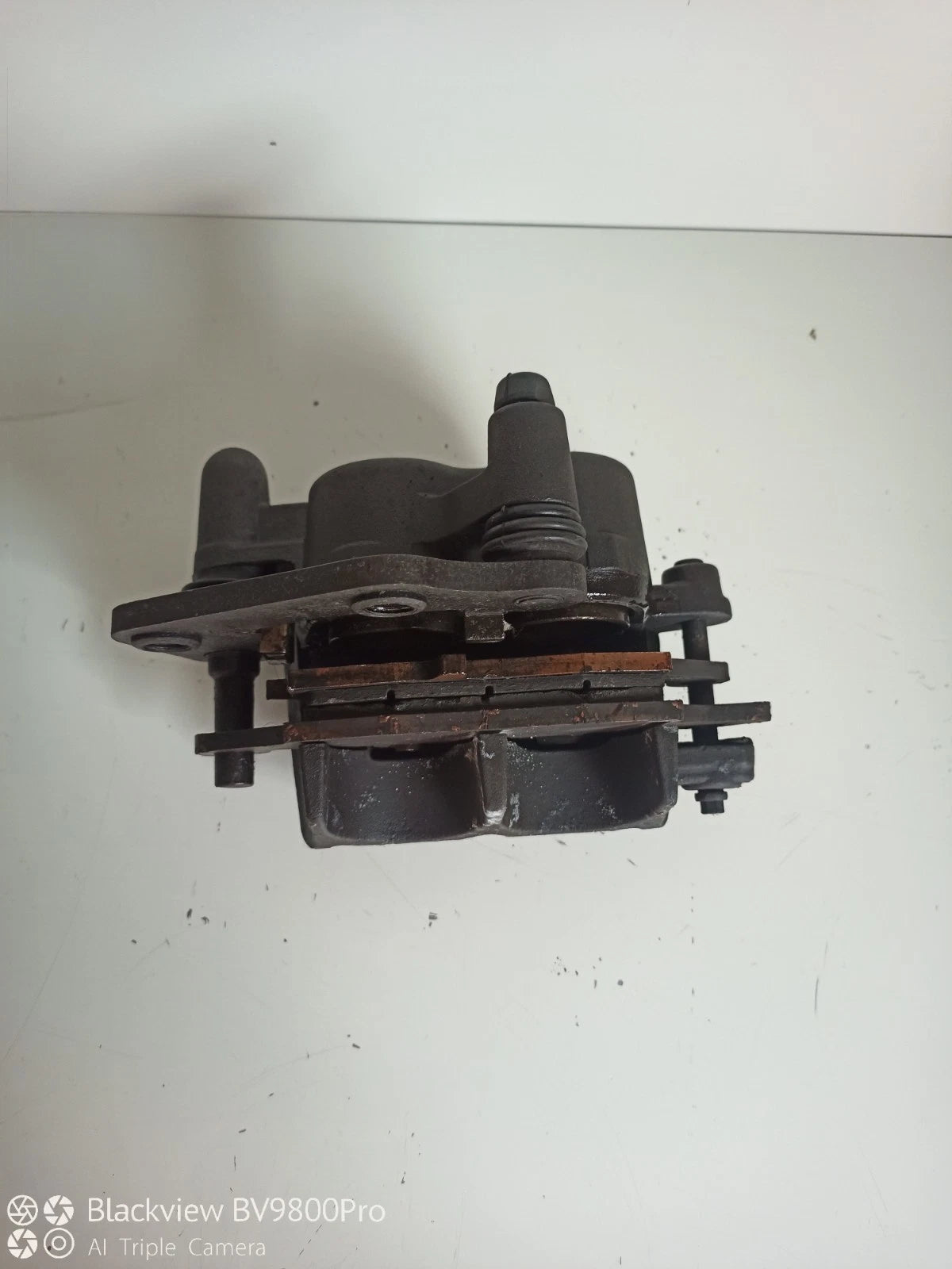 Etrier de frein avant gauche KAWASAKI Z750 de 2004