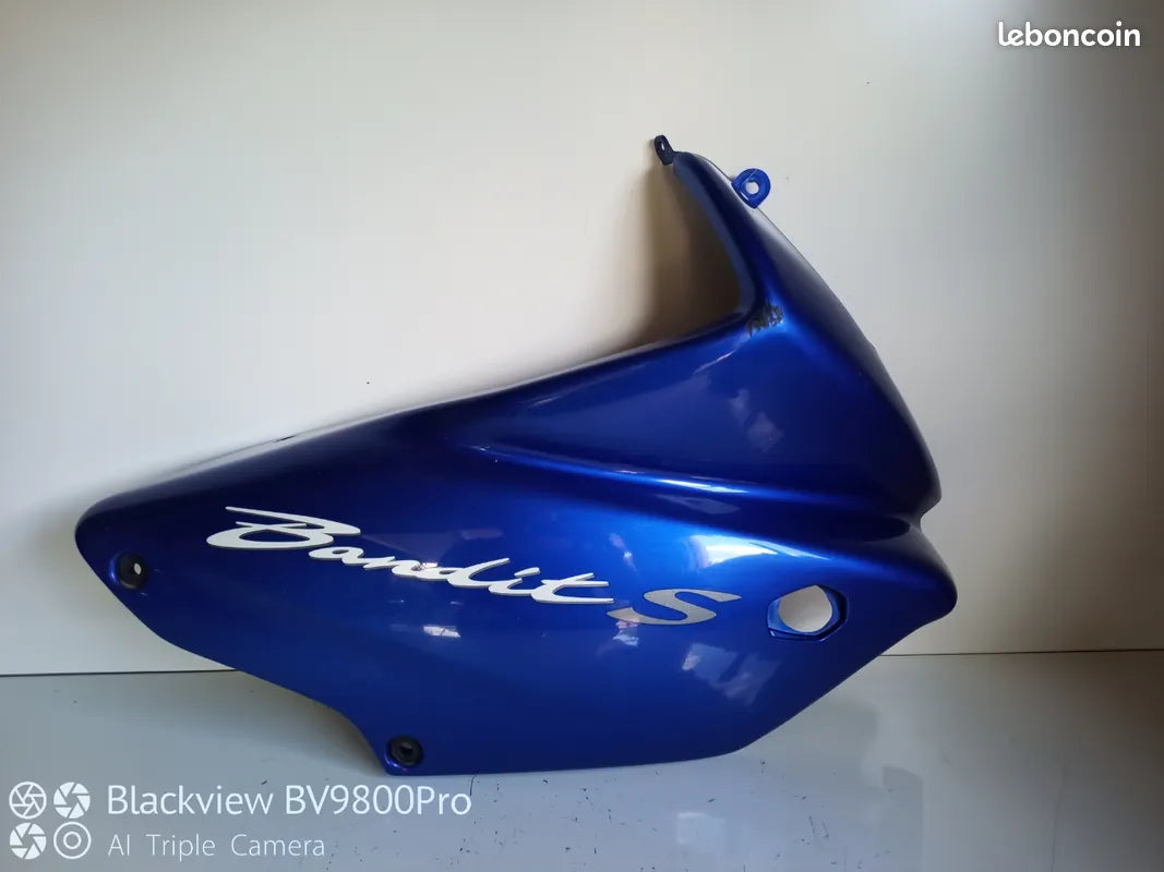 Carénage avant gauche SUZUKI BANDIT 600 S de 2001