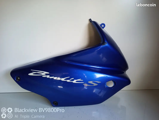 Carénage avant gauche SUZUKI BANDIT 600 S de 2001