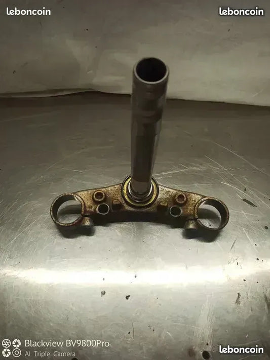 Té de fourche inférieur HONDA HORNET 600 de 1998
