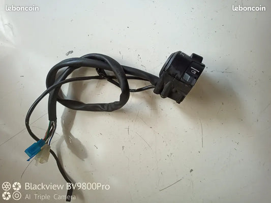 Commodo clignotant gauche HONDA HORNET 600 de 2003
