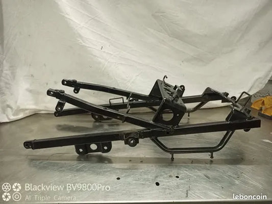 Cadre partie arrière SUZUKI SV650N de 2000