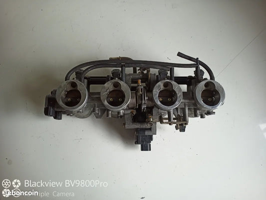 Rampe injection KAWASAKI Z750 de 2004