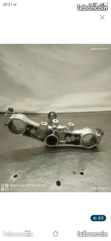 Té de fourche inférieur SUZUKI SV650N de 2000