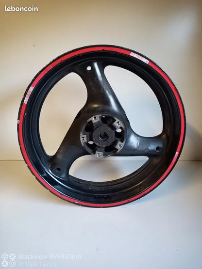 Jante arrière SUZUKI BANDIT 600 de 1996