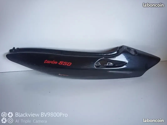 Carénage arrière gauche YAMAHA TDM 850 de 1997