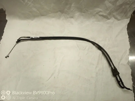 Cable d'accélérateur