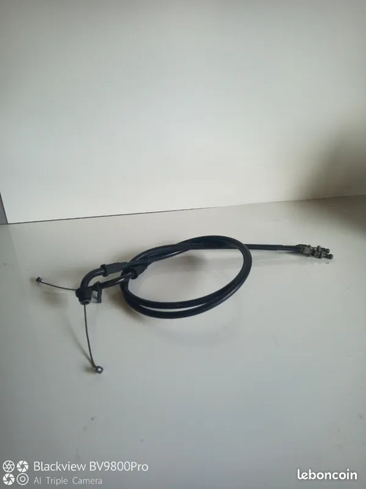 Cable accélérateur SUZUKI BANDIT 600 S de 2000