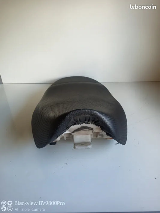 Selle SUZUKI BANDIT 600 S 1999
