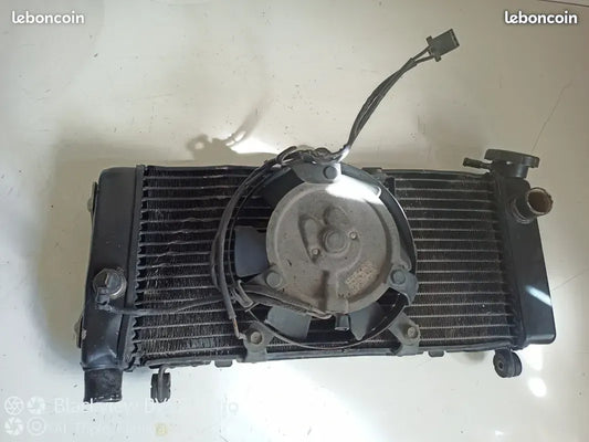 Radiateur HONDA HORNET 600 de 2003
