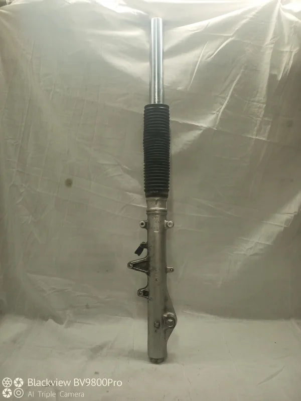 Tube de fourche droit TRIUMPH TIGER 955i de 2001