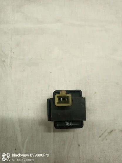 Relais clignotant SUZUKI BANDIT 600 de 1996