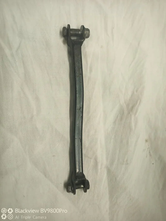 Barre fixation étrier de frein arrière SUZUKI BANDIT 600 de 1996