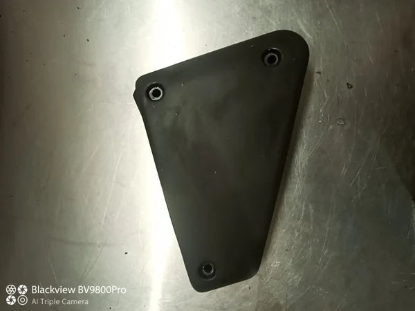 Carénage avant latéral gauche YAMAHA FZS FAZER 600 de 2003
