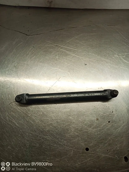 Barre fixation étrier de frein arrière YAMAHA FZS FAZER 600 de 2003