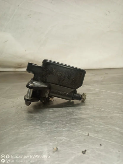 Maitre cylindre de frein avant HONDA HORNET 600 de 1998