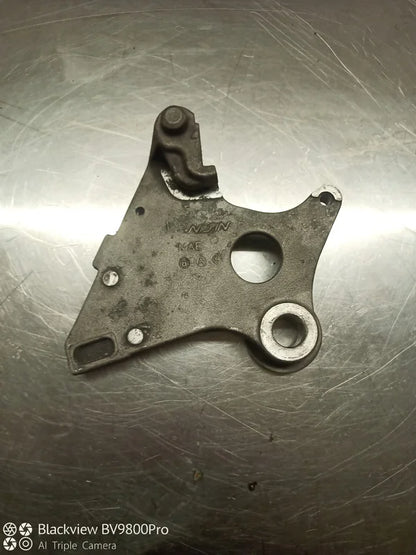 Support étrier de frein arrière HONDA HORNET 600 de 1998