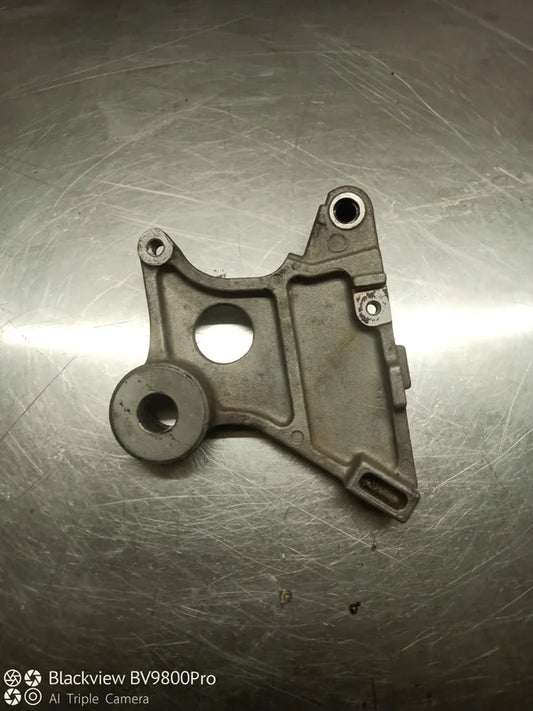Support étrier de frein arrière HONDA HORNET 600 de 1998