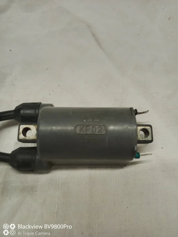 Bobine d'allumage (KP02) KAWASAKI ZX9R de 1997