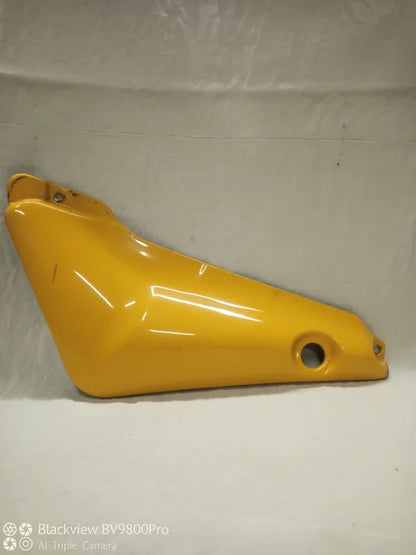 Carénage latéral arrière gauche TRIUMPH TIGER 955i de 2001
