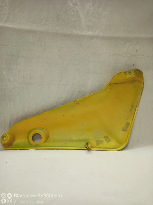 Carénage latéral arrière gauche TRIUMPH TIGER 955i de 2001