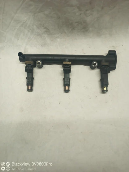 Injecteur TRIUMPH TIGER 955i de 2001