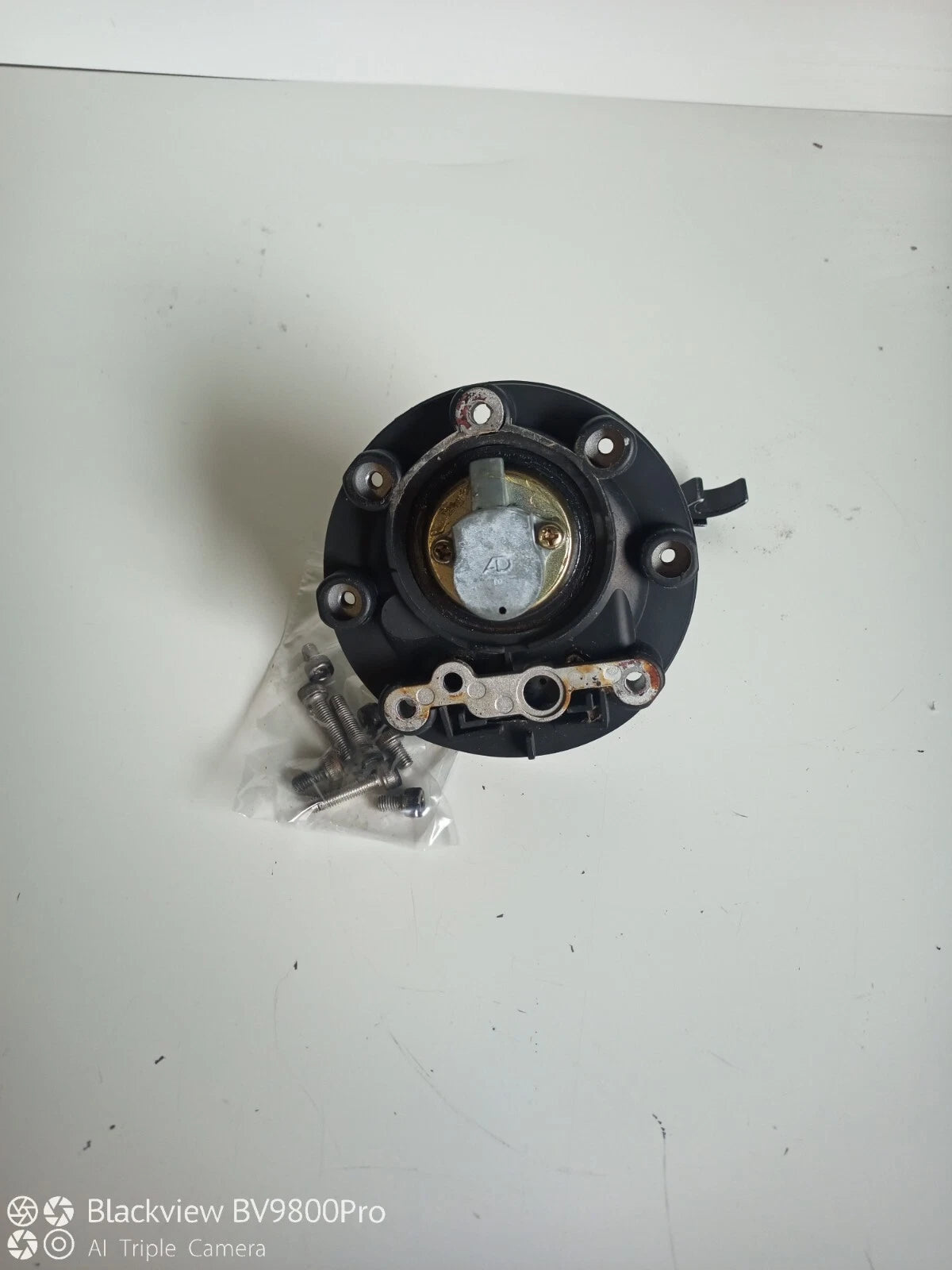 Serrure de réservoir YAMAHA TDM 850 de 1997