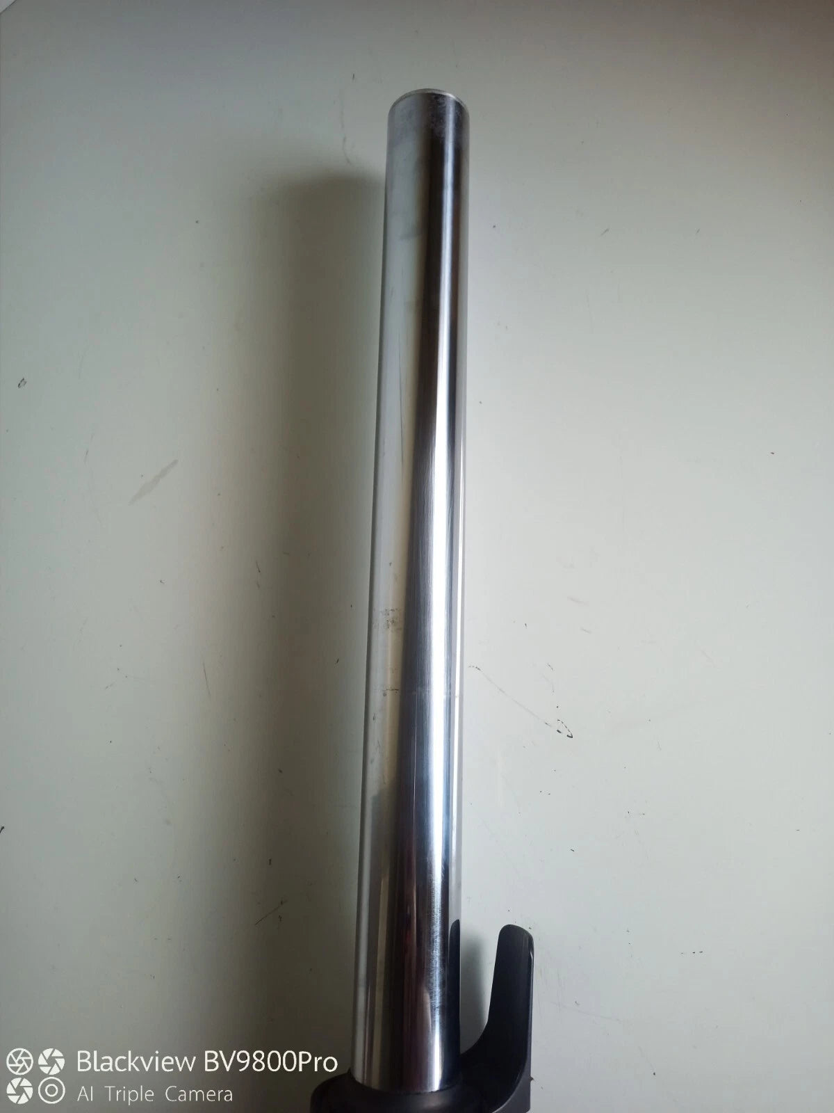 Tube de fourche gauche SUZUKI BANDIT 600 S de 2000