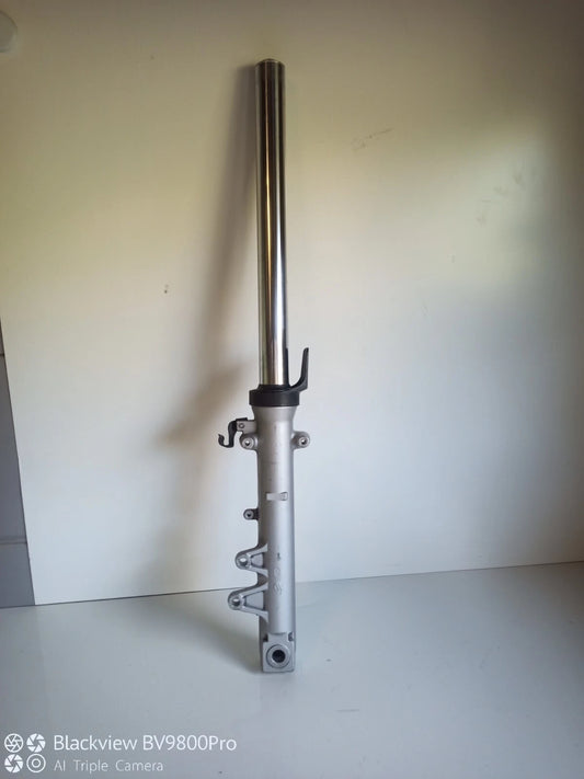 Tube de fourche gauche SUZUKI BANDIT 600 S de 2000