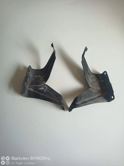 Support fixation carénage avant SUZUKI BANDIT 600 S de 2000