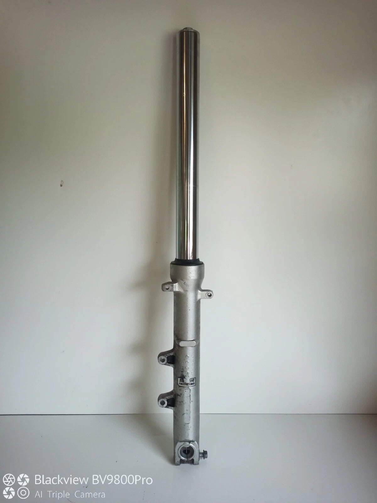Tube de fourche droit HONDA HORNET 600 de 1998