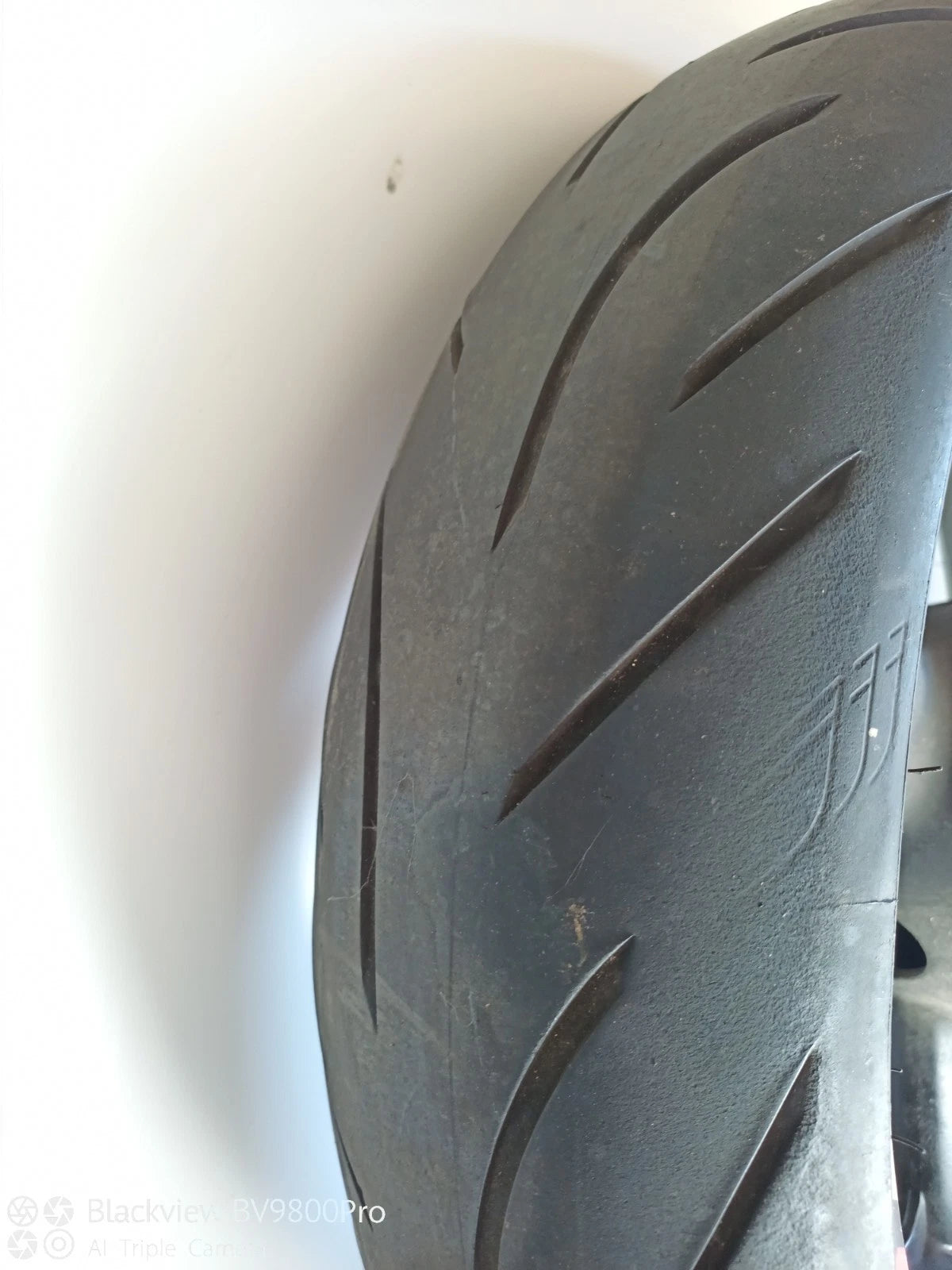 Jante arrière SUZUKI SV650N de 2006