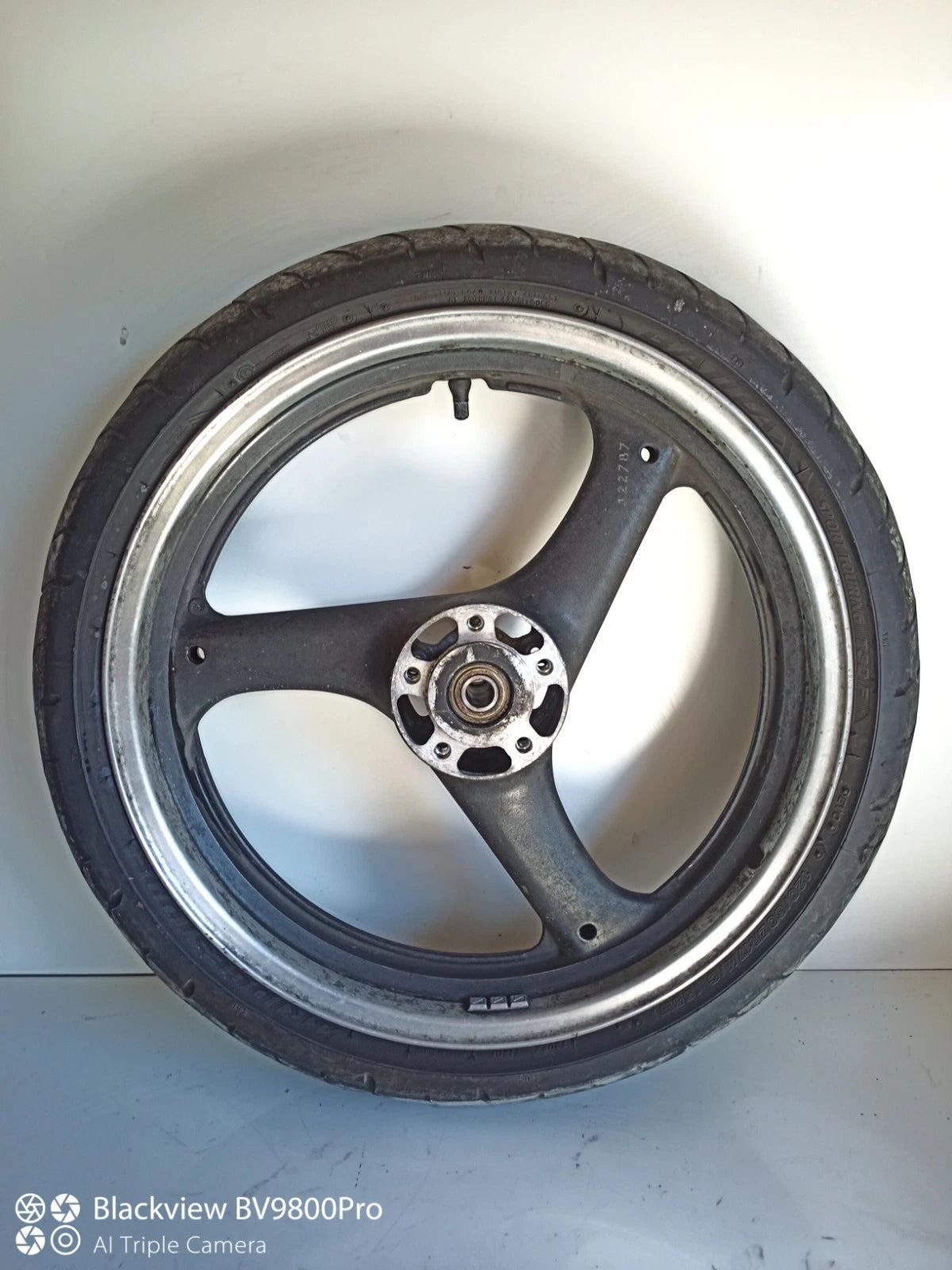 Jante avant SUZUKI BANDIT 600 de 1998