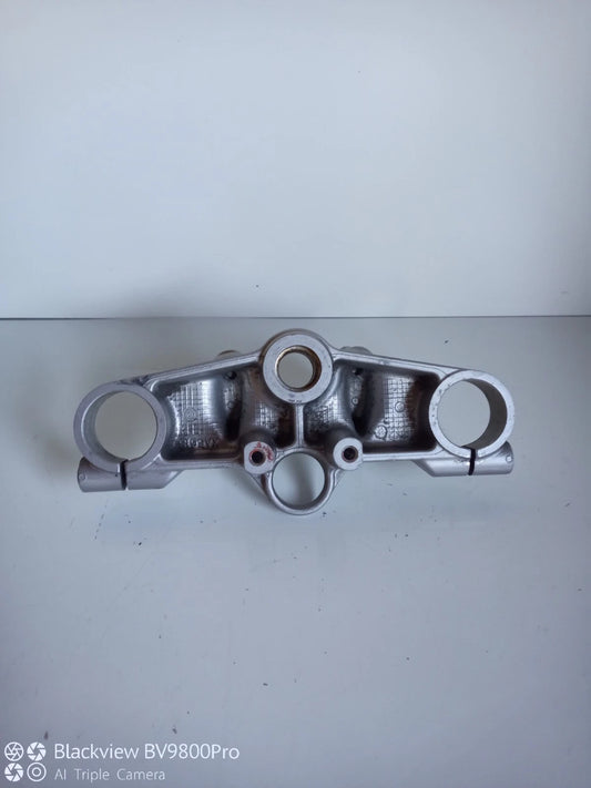 Té de fourche supérieur SUZUKI BANDIT 600 S de 2001