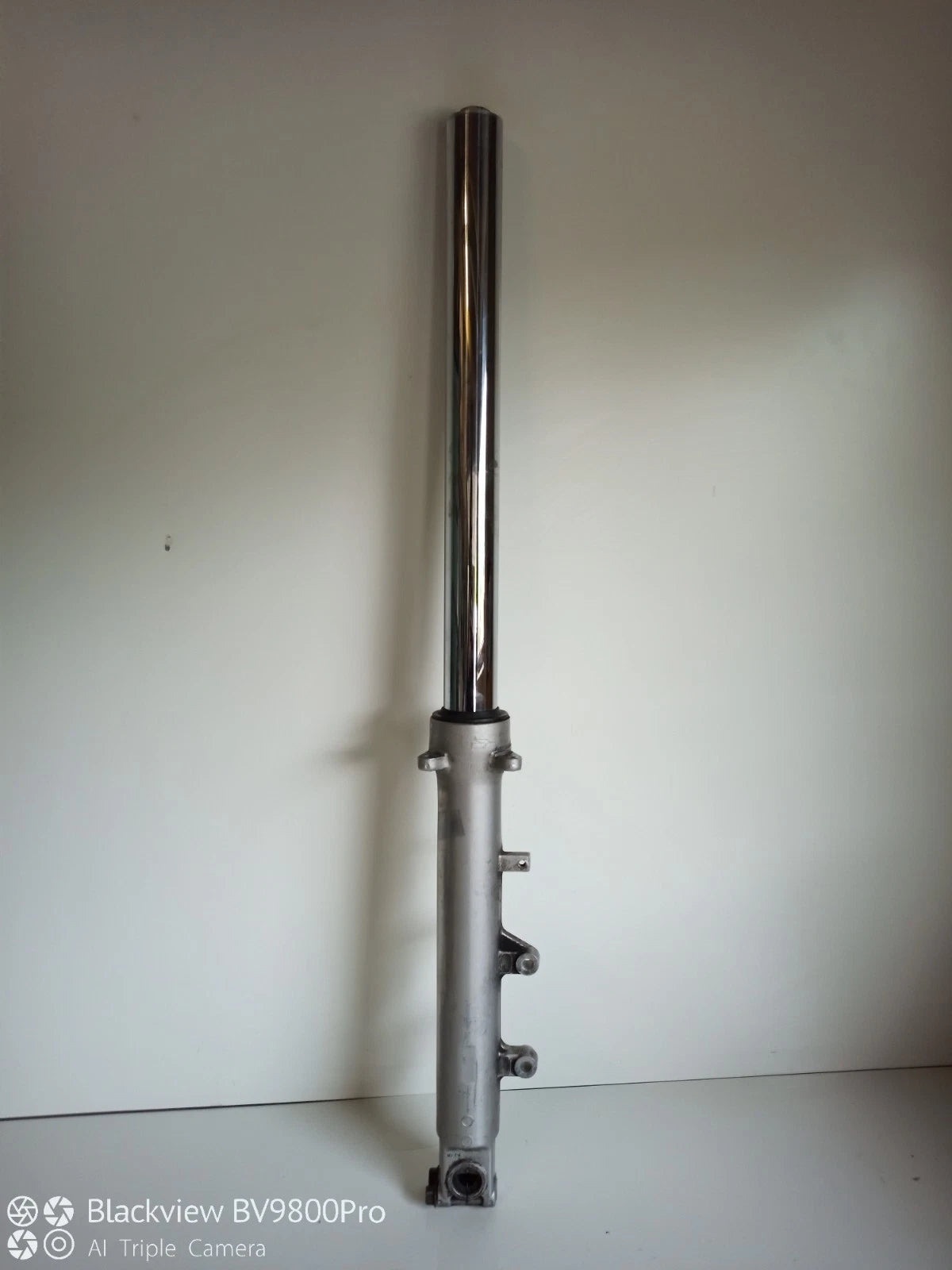Tube de fourche droit SUZUKI BANDIT 600 de 1998