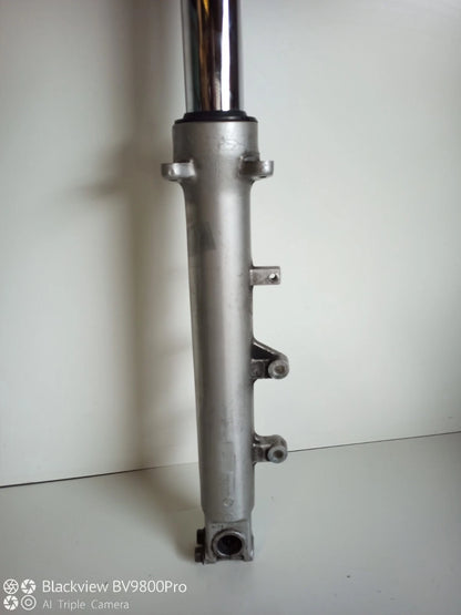 Tube de fourche droit SUZUKI BANDIT 600 de 1998