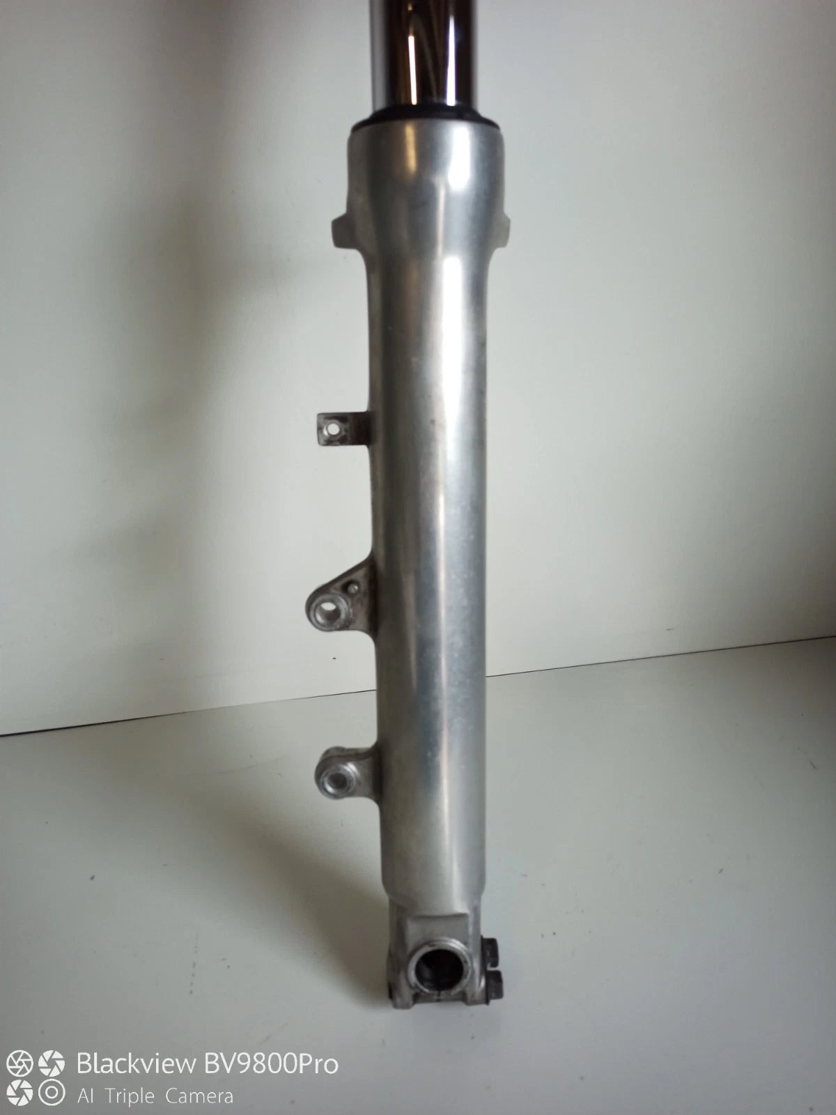 Tube de fourche droit SUZUKI BANDIT 600 de 1998