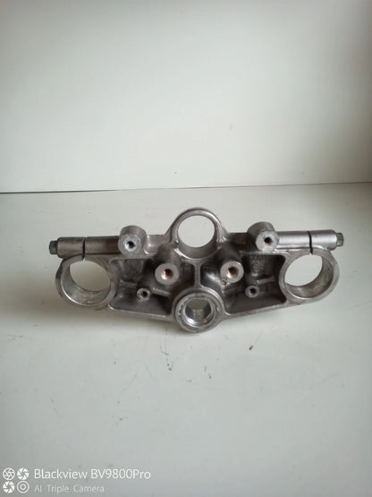 Té de fourche supérieur SUZUKI BANDIT 600 de 1998