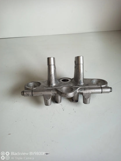 Té de fourche supérieur SUZUKI BANDIT 600 de 1998