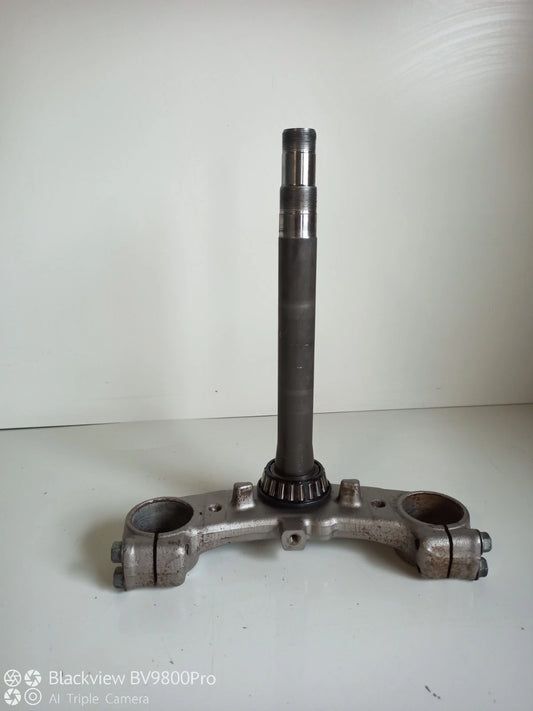 Té de fourche inférieur SUZUKI BANDIT 600 de 1998
