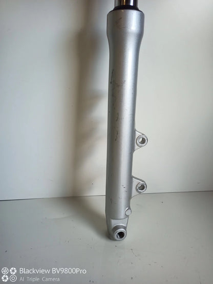 Tube de fourche gauche YAMAHA XV VIRAGO 125 1999