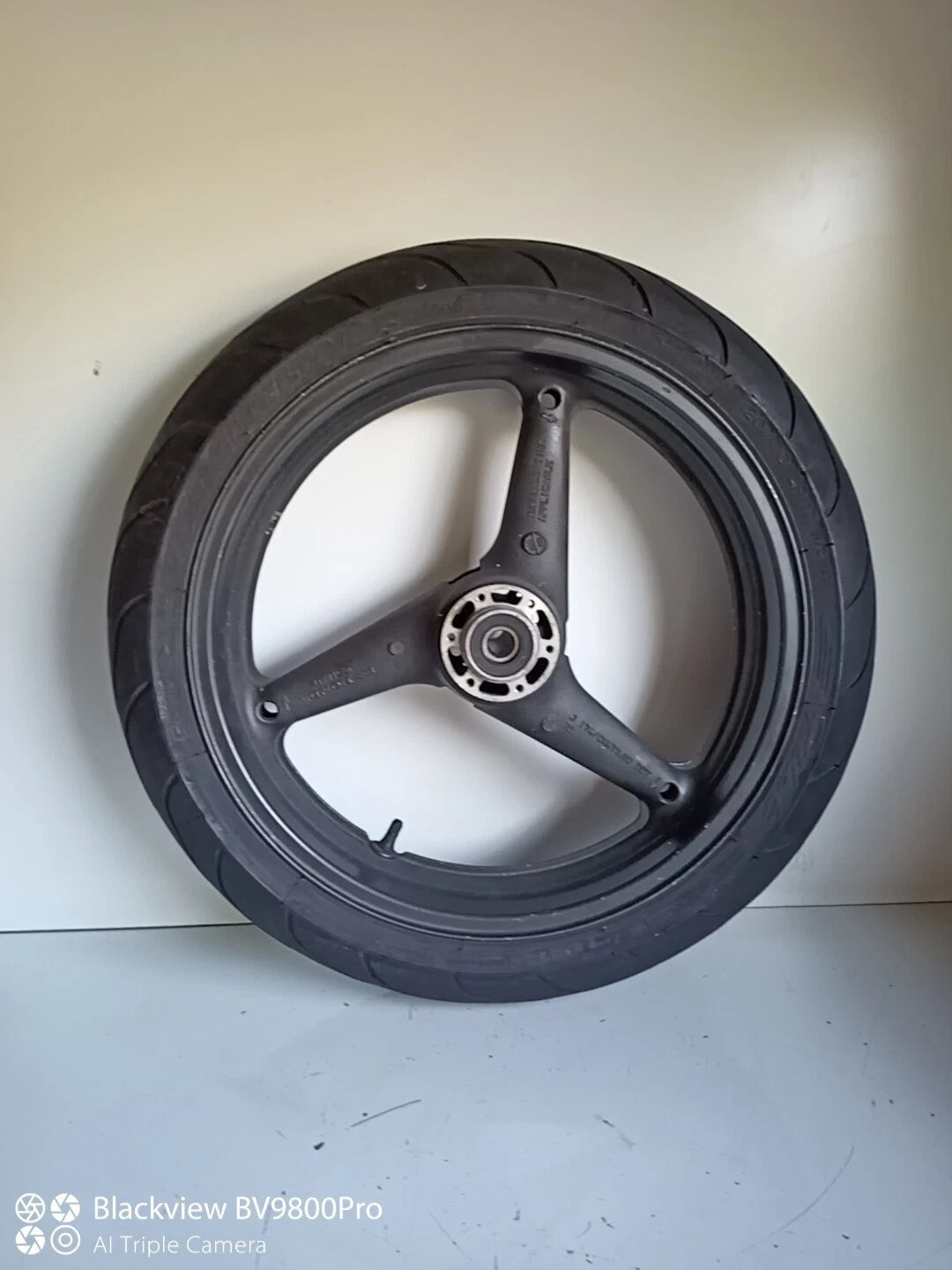 Jante avant HONDA HORNET 600 de 2003