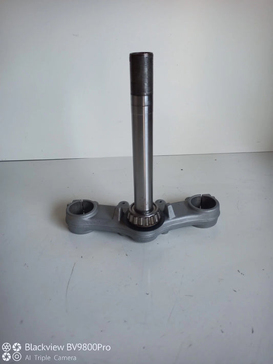 Té de fourche inférieur YAMAHA XTX 125 de 2006