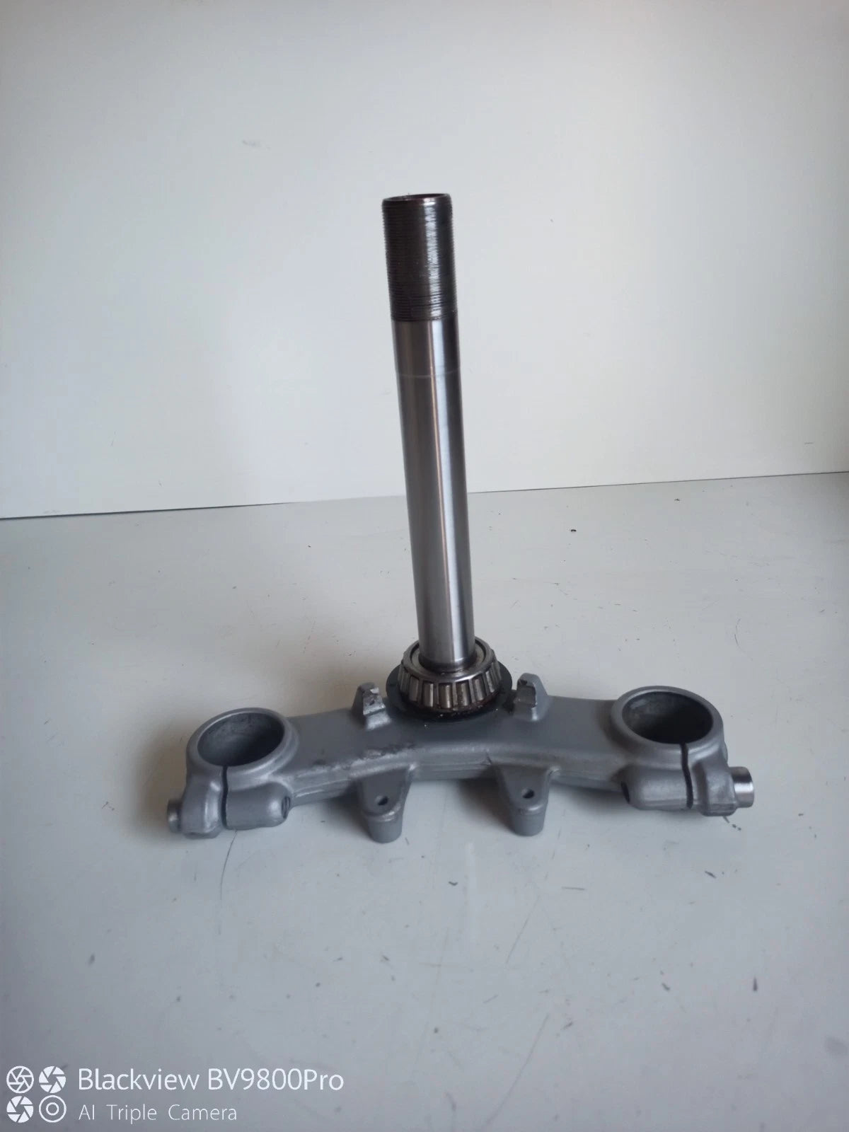 Té de fourche inférieur YAMAHA XTX 125 de 2006