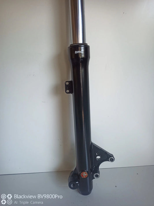 Tube de fourche gauche YAMAHA XTX 125 de 2006
